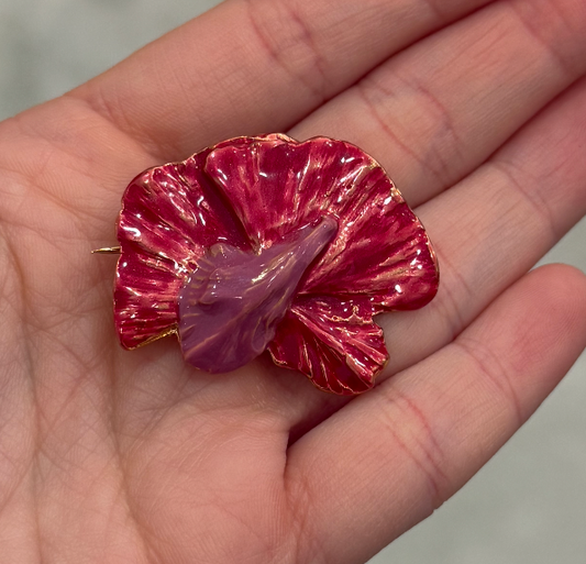 Broche Clavel Esmalte